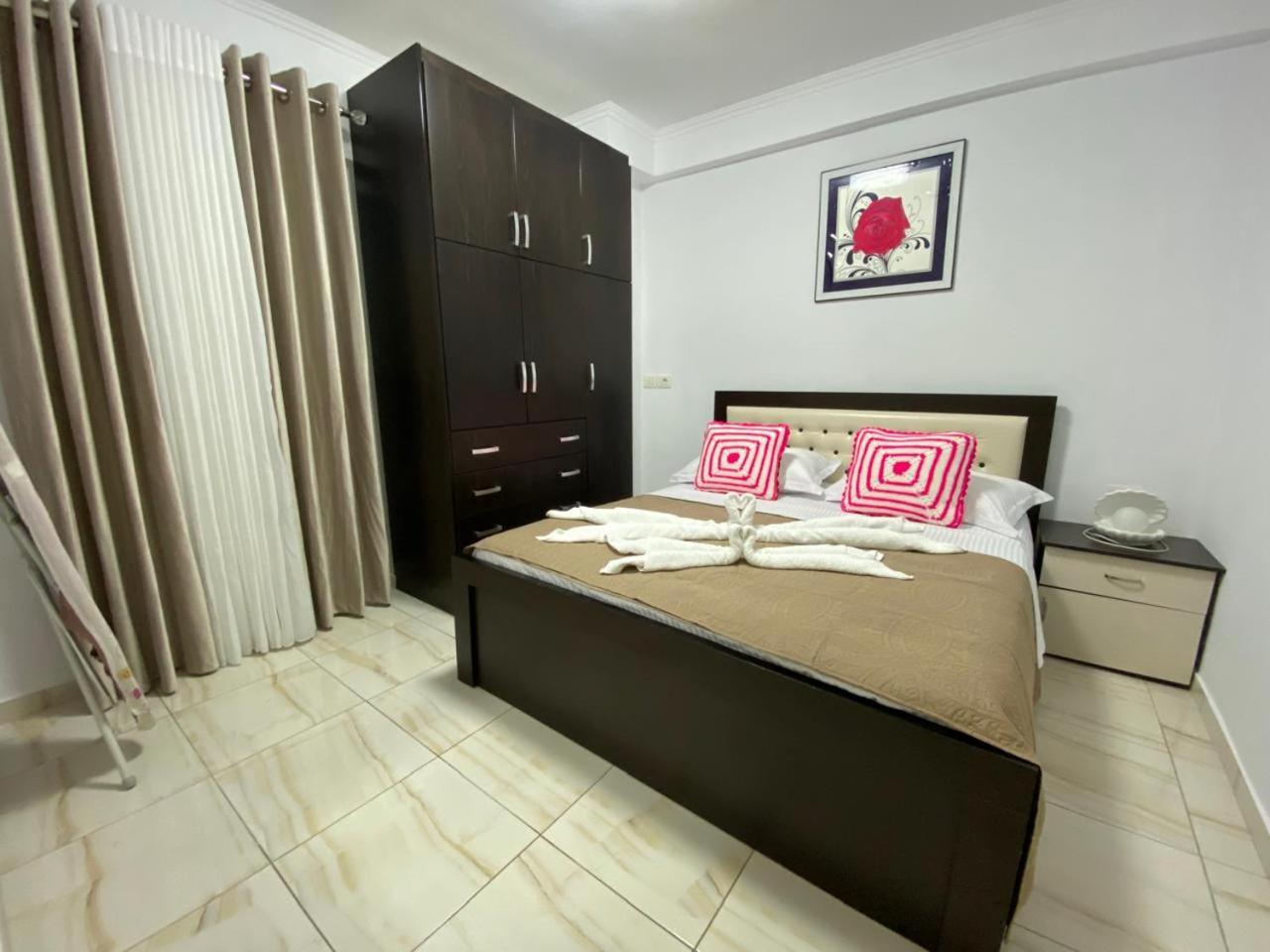 Olive Tree Apartment Saranda Kültér fotó