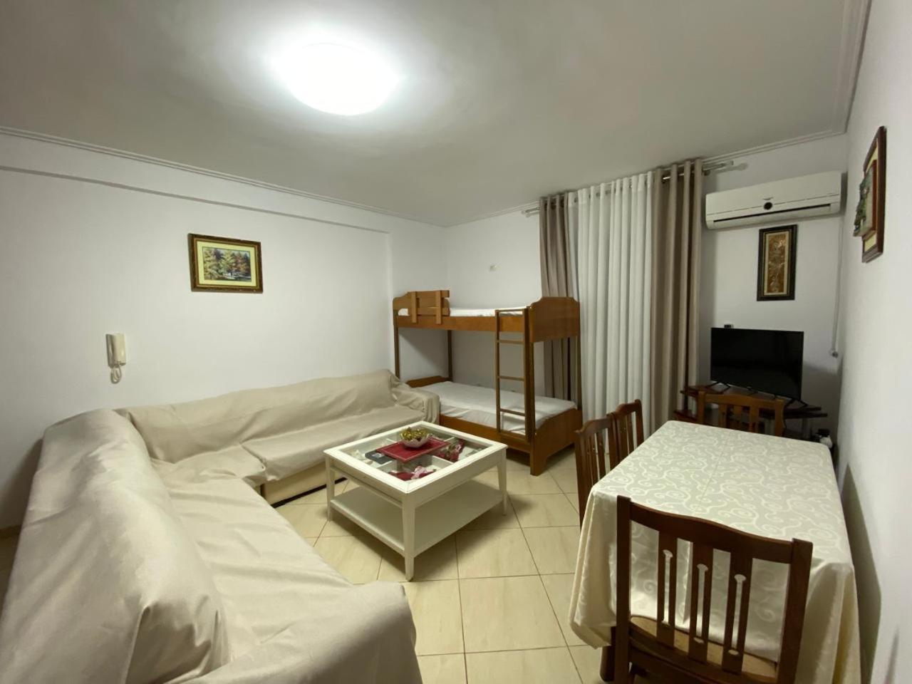 Olive Tree Apartment Saranda Kültér fotó